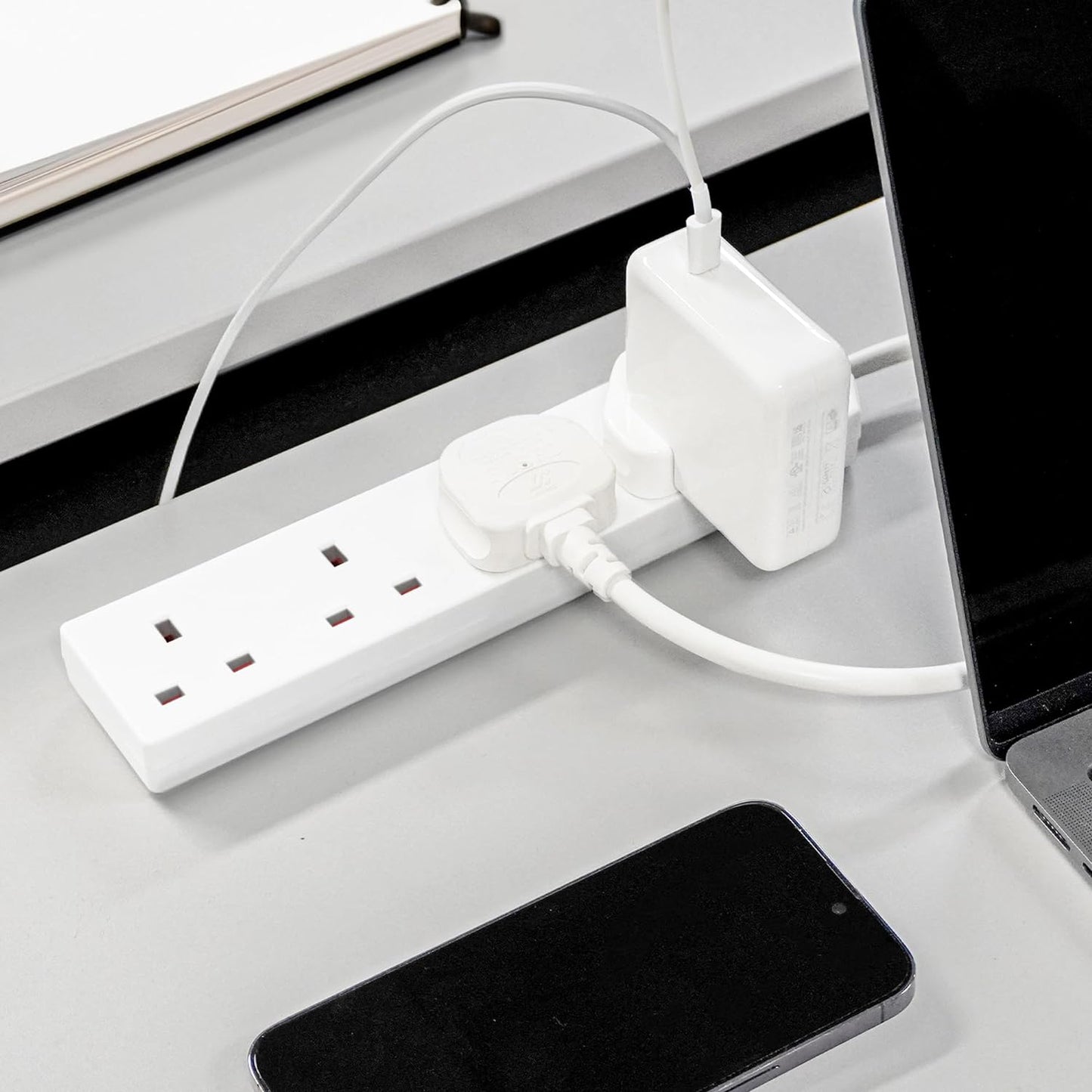 White Electric Extension Lead - 4 Gang, 2 Metre Cable with UK Plug & 3 Pin Socket - Wall Mountable & Multi Socket Mains Strip for Home, Bedroom, Kitchen, & Office (1 Pack)