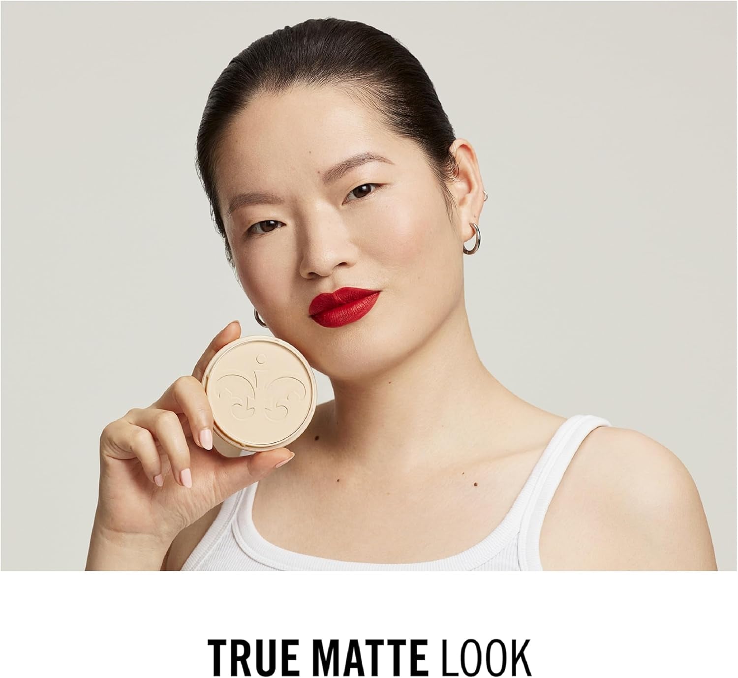 LONDON - Stay Matte Pressed Powder - Lightweight, Oil Absorbing, Smooth Non-Powdery Texture, Lasting up to 5Hrs - for All Skin Types - Dermatologically Tested - Transparent - 14G