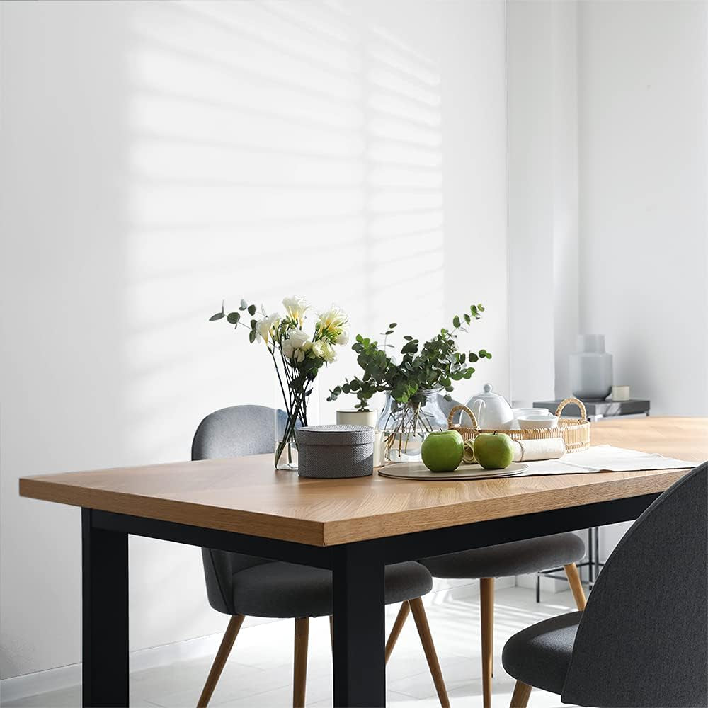 - Wall & Ceiling Paint - Pure Brilliant White - Matt Finish - Emulsion Paint - Fantastic Coverage - Easy to Apply - Dry in 1-2 Hours - 12M2 Coverage per Litre - 2.5L