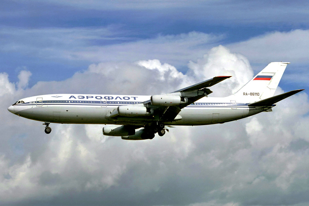 RA-86110 Aeroflot Ilyushin Il-86 at London Heathrow Airport on 12 September 1994