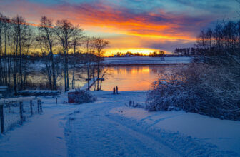 Dusk time… | the day is over, but the light and the colour…