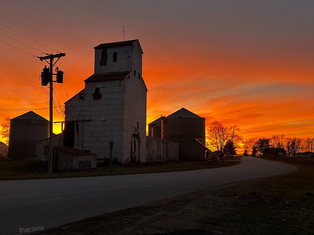 Last light at the ‘vator | I was taking the long way home fr…