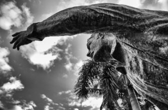 Sandy Nininger Memorial | Located on RiverWalk on the north …