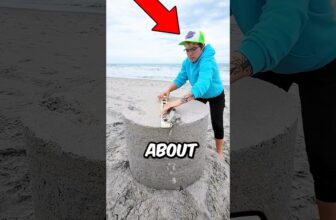 INCREDIBLE SAND SCULPTURE😱🤯 #shorts #viral #amazing #art #artist #entertainment #english #usa