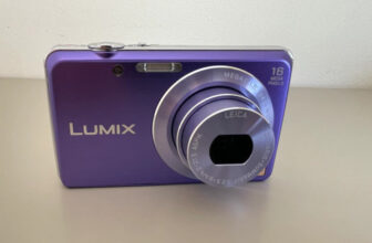 Panasonic DMC-FS45 Lumix Compact Digital Camera Purple 16 Megapixels