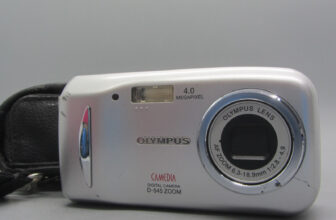 Olympus Digital Camera Camedia D-545 Zoom 4.0MP Silver Tested