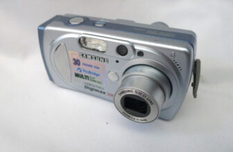 Samsung Digital Camera Digimax 3000 3.2MP in Case – Silver & Blue Tested