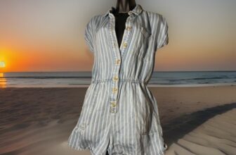 Blu Pepper Womens Denim Blue White Striped Shorts Romper Jumper Small Pockets