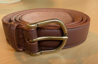 LL Bean Belt Women’s Medium Genuine Leather Brown Brass-Tone Buckle USA