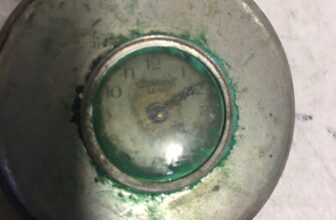 PLAIN OLD VINTAGE POCKET WATCH