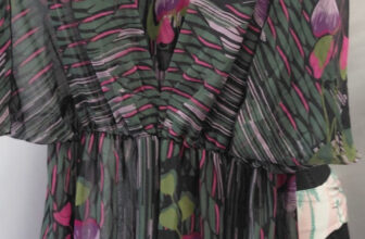 Bisou Bisou Black Floral Pleated Chiffon V-Neck Mini Dress Flutter Sleeve XL