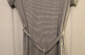 KAVU Womens Short Sleeve White And Black Striped Dress Large