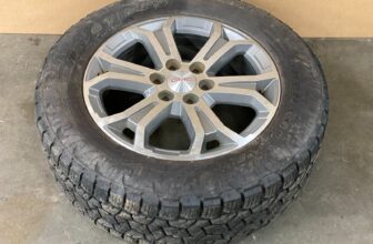 2013-2016 GMC ACADIA WHEEL RIM WITH TIRE OEM LOT717