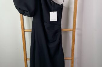Tussah The Label Dress Womens 6 Black Launa One Shoulder Pleated Midi Dress NWT