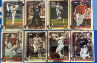 2025 Topps Chrome BASE CARDS #1-300 – Complete YOUR set – YOU PICK! 🔥