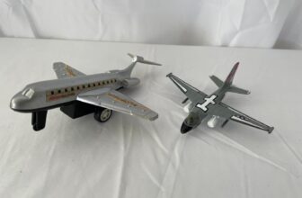 airplane fighter jet