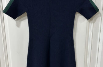 Tory Burch Sweater Women’s Dress Navy Blue Mock neck Short Sleeve Size XS/tp