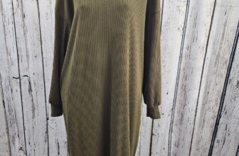 WN Women’s L MITILLY Long Sleeve Dress Cozy Ribbed Knit V Neck Midi W Pocket EUC