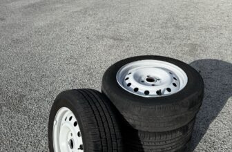 15×8 Honda OEM Steelies rims w/tires For Sale
