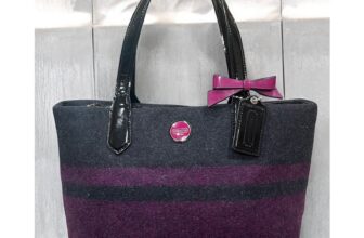 Coach F24786 Signature Stripe Wool Tote Bag