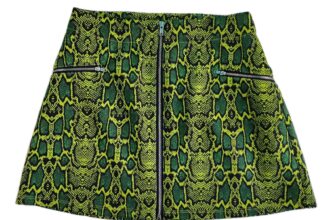 Hot Topic Skirt Women’s Size Small Green Snakeskin Pattern Mini Zipper Pocket