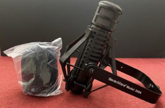 Electro-Voice RE320  Microphone Black w/shock mount