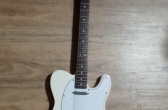 Fender Telecaster Solid Body Electric Guitar 6-String Right-Handed White
