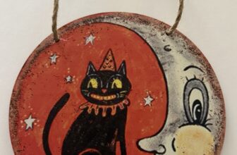 Halloween Vintage Look Wall Art Moon and Whimsical Black Cat Wooden Sign