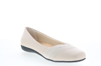 Trotters Stella T2374-112 Womens Beige Synthetic Slip On Ballet Flats Shoes