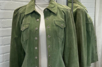 Women’s Washable Suede Shirt/Jacket Size M 100% Leather Equestrian Preppy