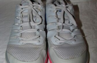 Women’s NIKE Zoom Sneakers Gray W/Pink & Blue Trim Size 9 #AA8024-004