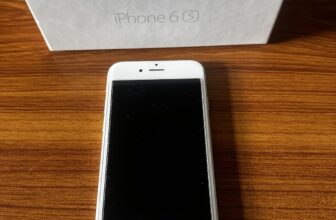 Apple iPhone 6s 32GB 4.7 inch (Unlocked) Smartphone – Silver.