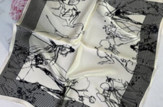 100% Mulberry Silk Neckerchief Shawl Scarf wrap delineation Print Bandanna 21”
