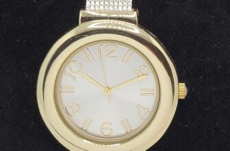 Ladies Beautiful Trendy Round Silver Gold Tone Cuff Bracelet Analog Watch J5