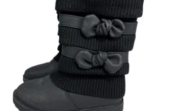 Dream pairs Kids Warm Snow Winter Boots Size 13 # Bag R-16