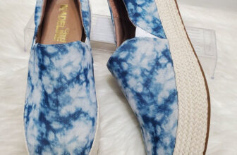 MADELINE GIRL Killa Fabric Slip-on Shoe Sneakers BLUE TIE DYE Size 8.5M SB-20