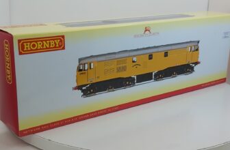 Hornby R3745 Network Rail Class 31 A1A-A1A, 31602 ‘Driver Dave Green’ IMMACULATE