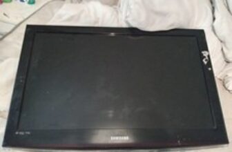45/50inch Samsung TV  No Remote And Stand