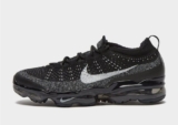 Authentic Nike Air VaporMax 2023 flyknit ® ( Men UK Sizes: 10 & 11 ) Black
