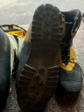 La Sportiva Double Mountaineering Boots EU42 Vibram Crampon Compatible