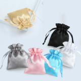 Silk Satin Pouches Wedding Party Satin Jewellery Pouch with Drawstring Gift Bag