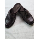 Clarks Bendables Brown Leather Mules Clogs 67155 Womens 7.5 M Slip On Comfort