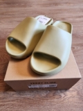 Adidas Yeezy Slide Resin UK 9