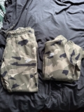 Nike Men’s Camo Fleece Tracksuit Set Hoodie & Tapered Joggers M Green/Black
