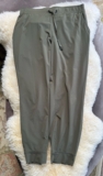 Eddie Bauer Departure Slightly Curvy Jogger Pants Moss Green Size Medium
