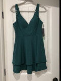 City Triangles Hunter Green Dress Women’s Size 7 Fit & Flare Short Lace Ruffles