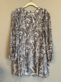 Aritzia Wilfred Daydreamer Mini Dress XS Acordian Pleats Blue Brown Paisley