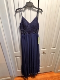 City Triangles Size 7 Prom Dress Blue